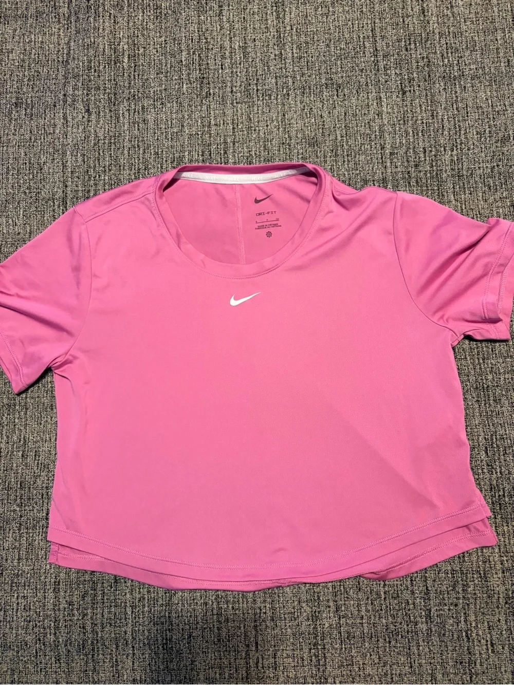 Nike Pink Women's Short Sleeve Athletic Tee - Picture 6 of 7